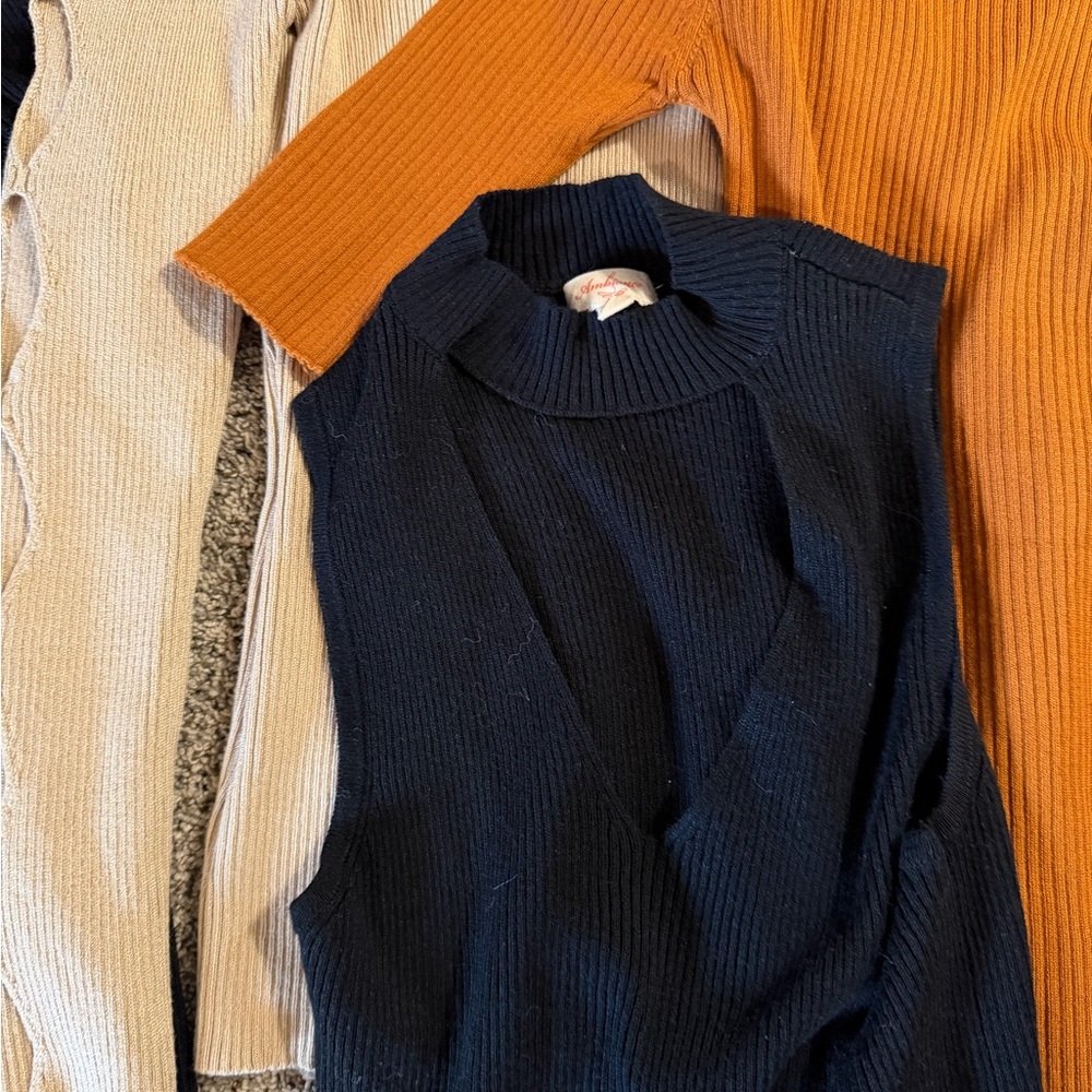 EUC LOT OF 5 medium Women's Sweater Black, cream, Tan, Orange dress - Picture 2 of 8